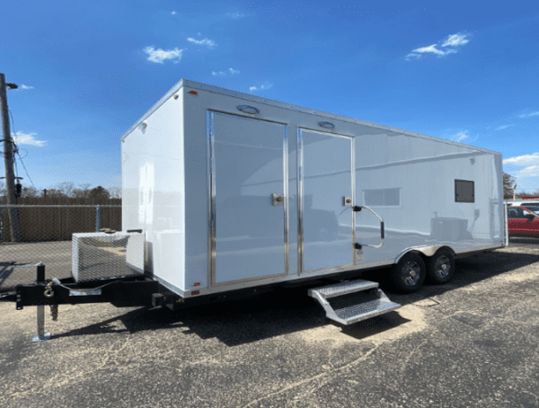 2025 - 21ft COH Self Contained office Trailer with Bathroom