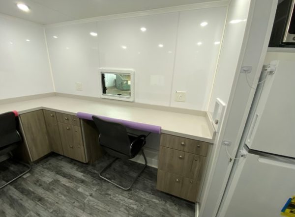 2025 - 21ft COH Self Contained office Trailer with Bathroom - Image 2