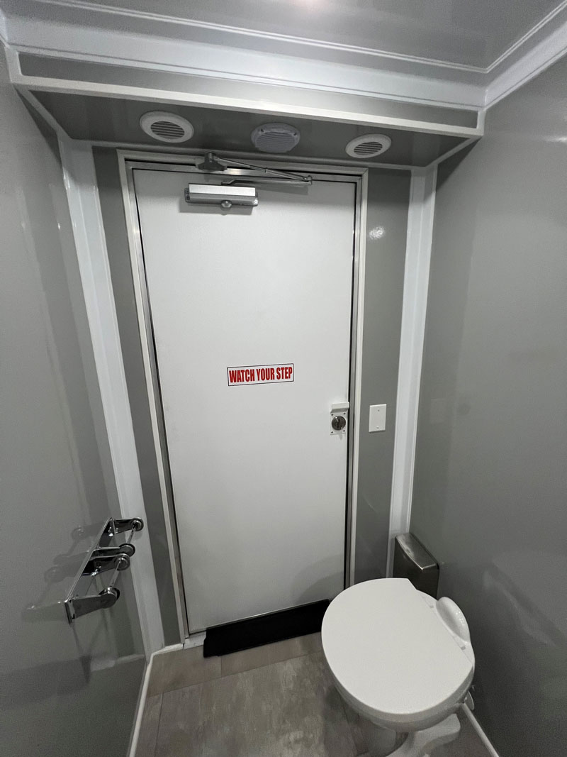 2 Station Luxury Restroom Trailer